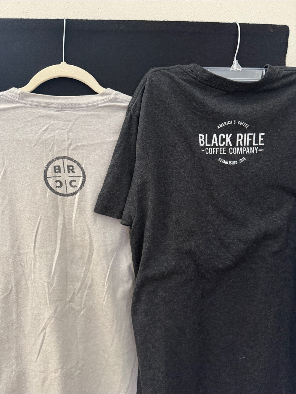 2 Men’s Gray& Black Graphic Tees - Picture 6 of 7